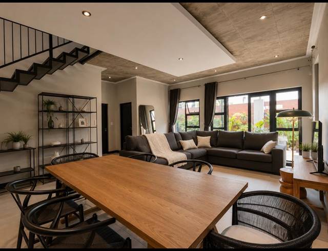 3 BEDROOM PROPERTY TO RENT IN MENLO PARK